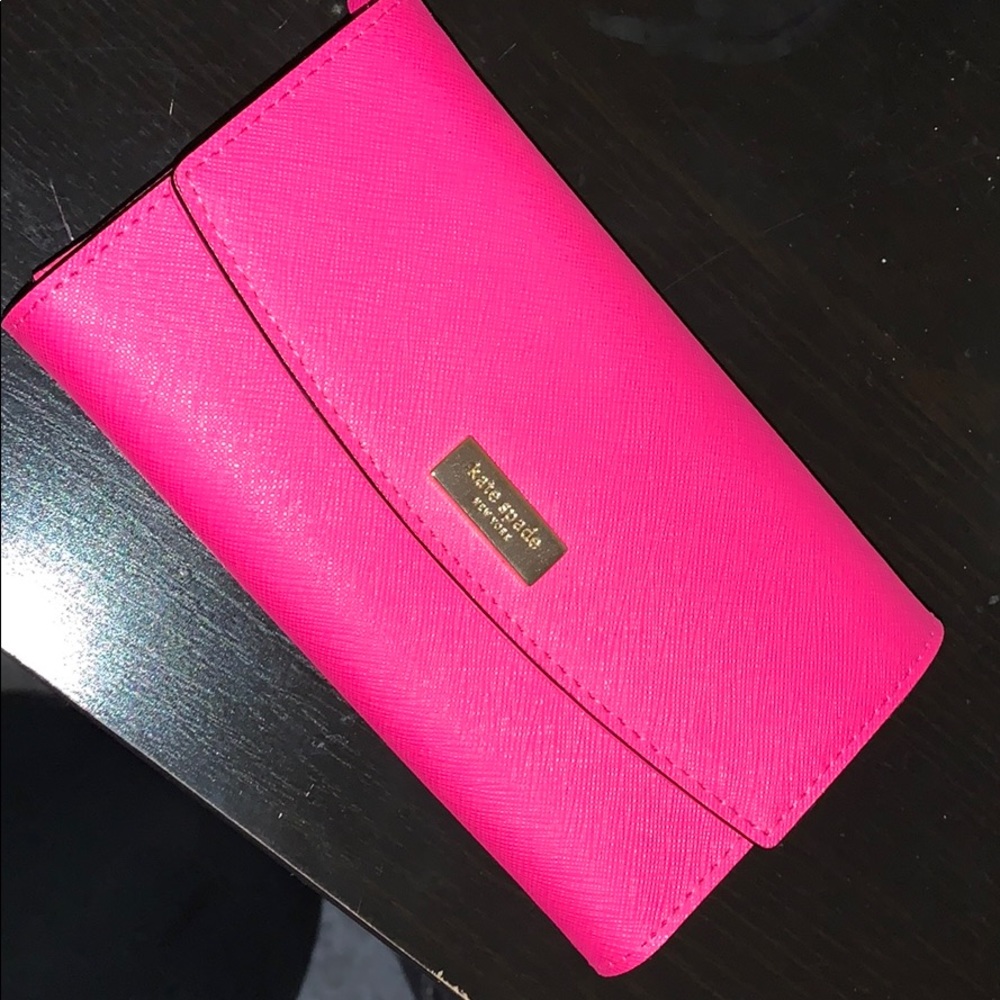 Kate spade wristlet